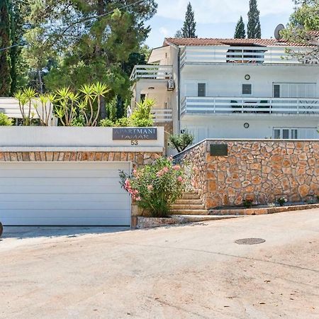 Apartments Tamar Йелса Екстериор снимка
