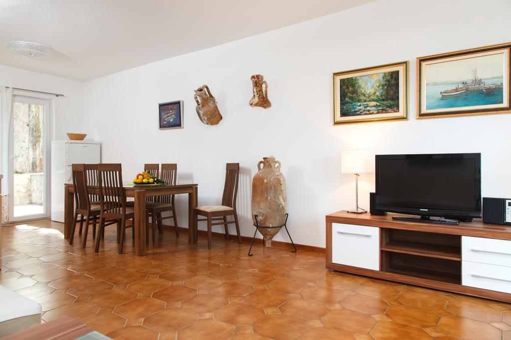 Apartments Tamar Йелса Стая снимка