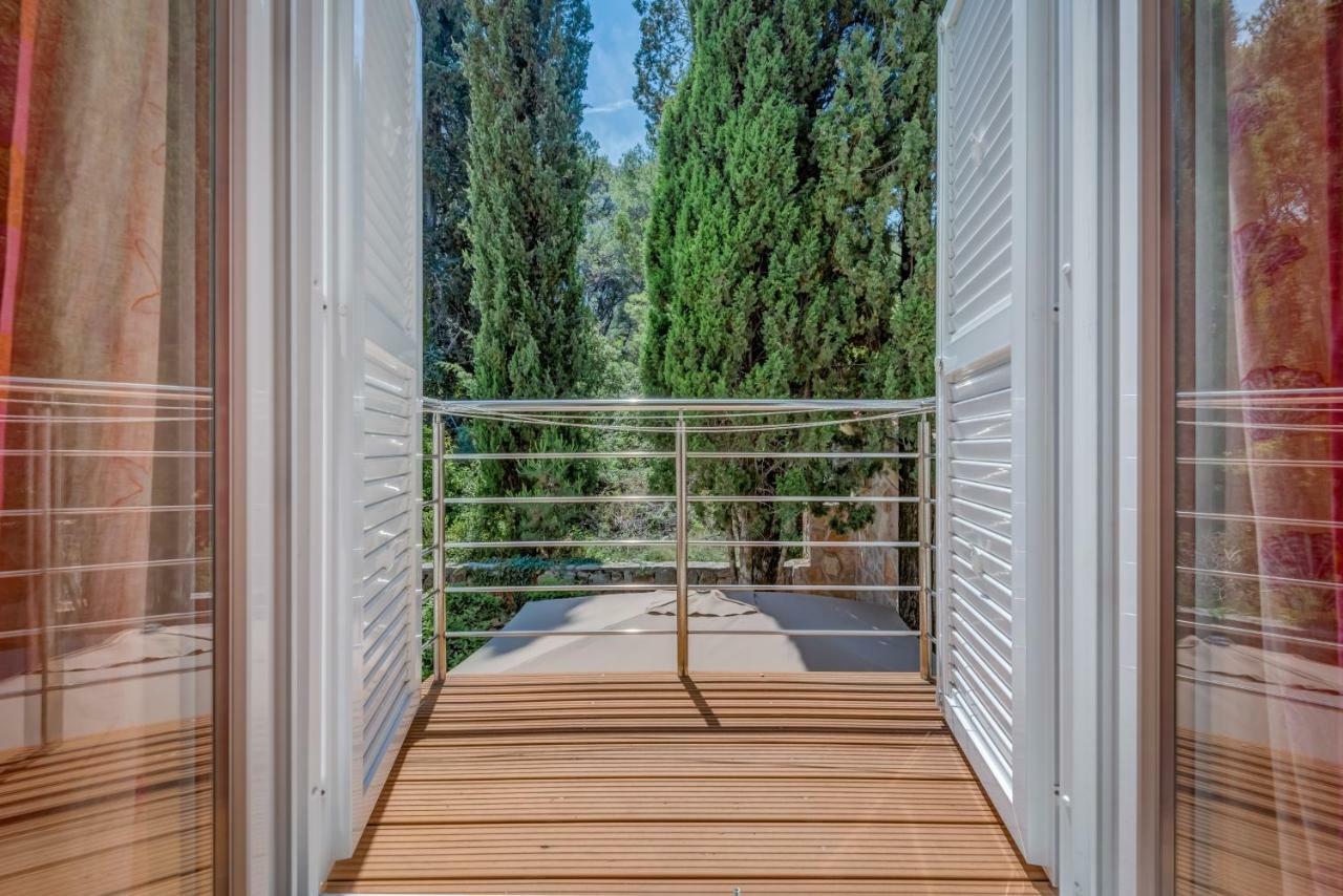 Apartments Tamar Йелса Екстериор снимка