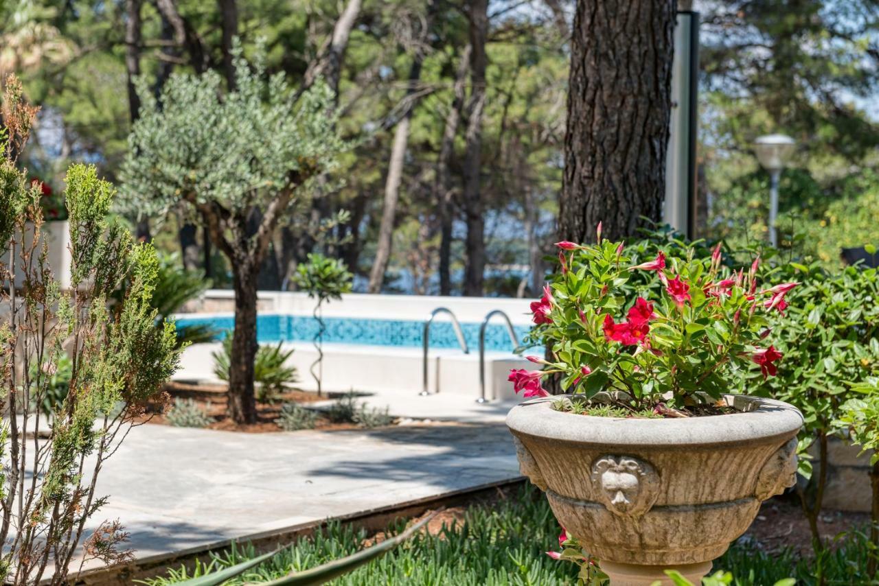 Apartments Tamar Йелса Екстериор снимка